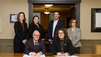 thumbnail_251016-Signature, Donateur-004